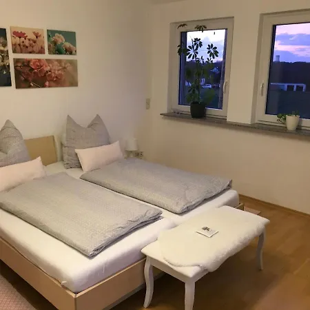 Kleine Auszeit Mit Aussicht Toenisheide Rum i privatbostad Velbert